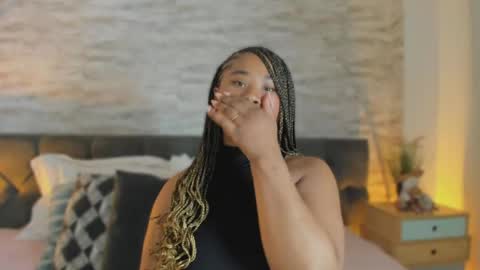 Snapshot of anneth__m chatting on 05-29-26, 07:45 Anneth online show from 05-29-26, 07:45