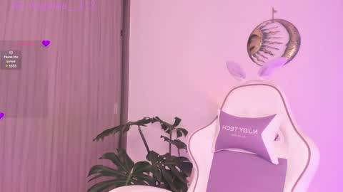 Snapshot of anngel_1 chatting on 02-16-25, 04:21 Angel online show from 02-16-25, 04:21