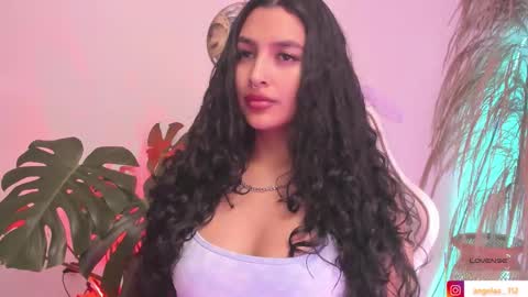 Angel online show from 12-17-25, 05:19