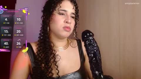 Snapshot of anngelademon chatting on 09-30-25, 04:17 ANGEL  independent model  online show from 09-30-25, 04:17