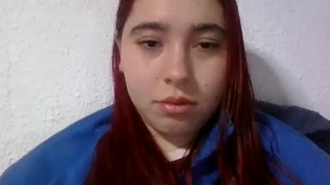 Snapshot of anni000__ chatting on 06-30-26, 03:18 anni000__ online show from 06-30-26, 03:18