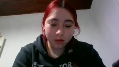 Snapshot of anni000__ chatting on 07-01-26, 06:48 anni000__ online show from 07-01-26, 06:48