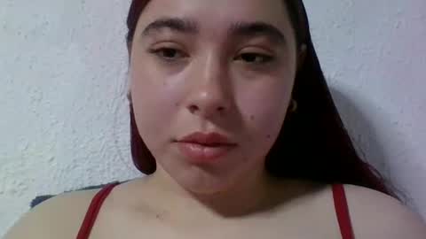 Snapshot of anni000__ chatting on 07-05-26, 09:49 anni000__ online show from 07-05-26, 09:49