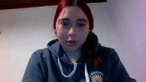 Snapshot of anni000__ chatting on 07-15-26, 11:37 anni000__ online show from 07-15-26, 11:37