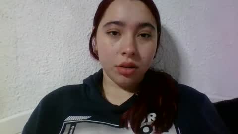 Snapshot of anni000__ chatting on 07-25-26, 06:05 anni000__ online show from 07-25-26, 06:05