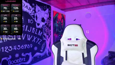 Nikoll online show from 12-14-24, 02:01