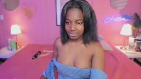 Snapshot of annia_dh chatting on 09-26-25, 07:51 annia online show from 09-26-25, 07:51