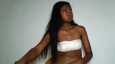 annica86 online show from 04-22-26, 07:26