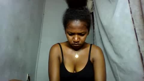 annick98 online show from 02-20-26, 11:43