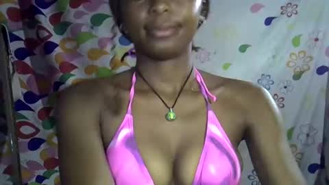 Snapshot of annie20002 chatting on 02-17-26, 06:10 Annie online show from 02-17-26, 06:10