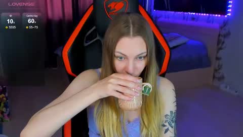 Annie online show from 06-15-26, 11:01