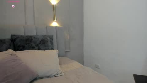 annie_20_ online show from 01-07-26, 12:07