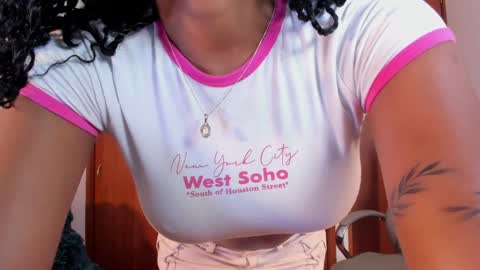 Independent model online show from 02-06-25, 02:55