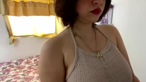 Snapshot of annie_catt_ chatting on 12-16-24, 06:16 Annie online show from 12-16-24, 06:16