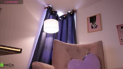 Annie online show from 01-15-26, 02:21