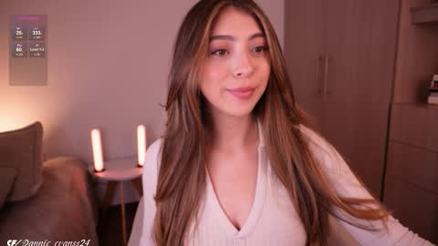 Snapshot of annie_evans24 chatting on 10-30-25, 09:26 Annie Evans online show from 10-30-25, 09:26