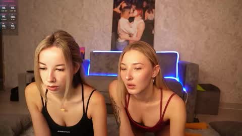 Annie  Hey sweeties I will be online 2 December in 230 am GMT time online show from 10-01-25, 03:45