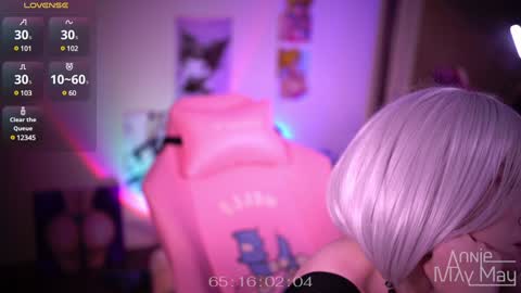 Snapshot of annie_may_may chatting on 01-05-25, 01:58 Annie May   online show from 01-05-25, 01:58