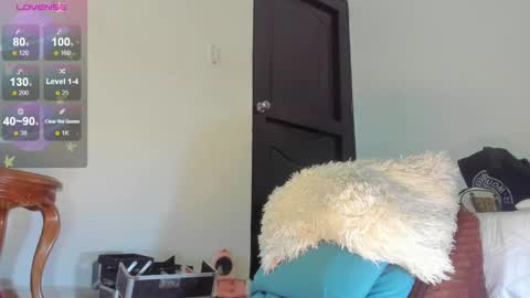 annie_santosx online show from 02-06-25, 04:58