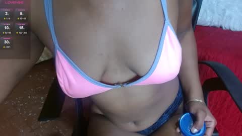 annie_scott_ online show from 01-04-25, 07:34