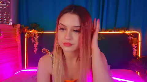 Snapshot of annie_swanson chatting on 11-30-25, 08:35 annie online show from 11-30-25, 08:35