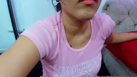 Snapshot of annieberlin chatting on 09-11-25, 03:06 annie online show from 09-11-25, 03:06