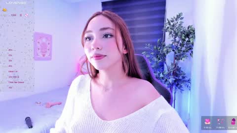 Snapshot of anniebrie chatting on 12-10-24, 05:17 Cassandra online show from 12-10-24, 05:17