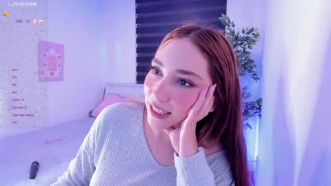 Snapshot of anniebrie chatting on 12-20-24, 09:00 Cassandra online show from 12-20-24, 09:00