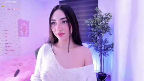 Snapshot of anniebrie chatting on 03-07-25, 06:13 Cassandra online show from 03-07-25, 06:13