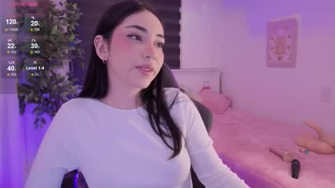 Cassandra online show from 01-06-26, 05:44