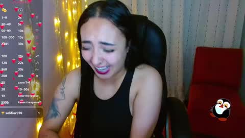   Annie  Independent model Hello all offline tokens are appreciated  thank you for your support.33 online show from 01-05-25, 07:07