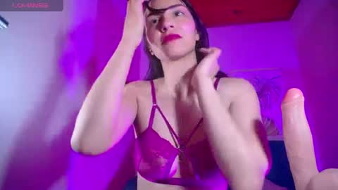 Snapshot of anniehsoul chatting on 03-12-25, 04:02 Annie online show from 03-12-25, 04:02