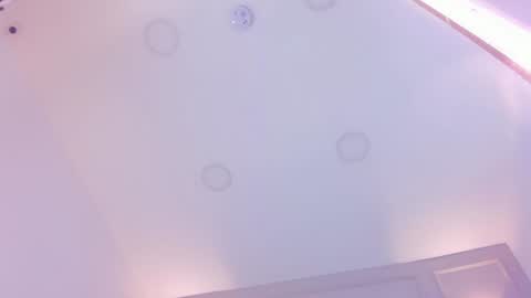 Snapshot of anniemartinezz chatting on 01-31-25, 02:28 Annie online show from 01-31-25, 02:28