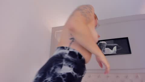 Snapshot of anniemartinezz chatting on 02-07-25, 11:56 Annie online show from 02-07-25, 11:56