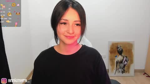 Snapshot of anniemora_ chatting on 12-12-24, 04:04 Annie online show from 12-12-24, 04:04