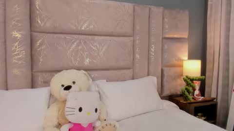 Annie online show from 09-20-25, 11:44