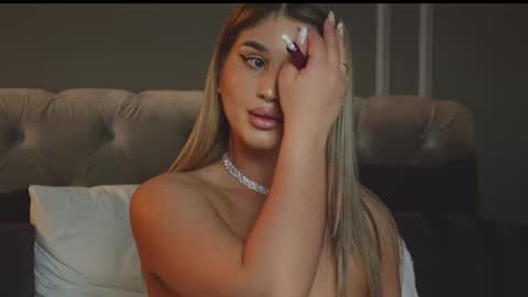 AnnieStyles online show from 02-23-25, 08:06