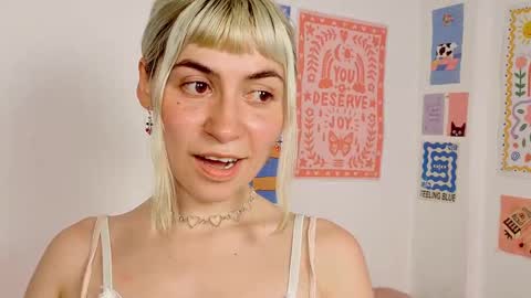 annietinky online show from 09-20-25, 12:44