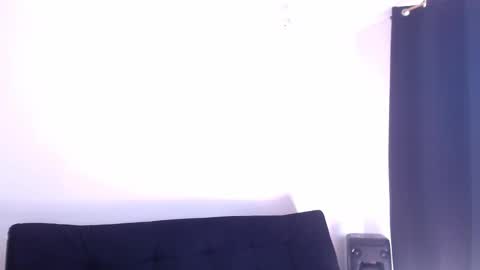 ANNIE WINE online show from 12-01-25, 06:46