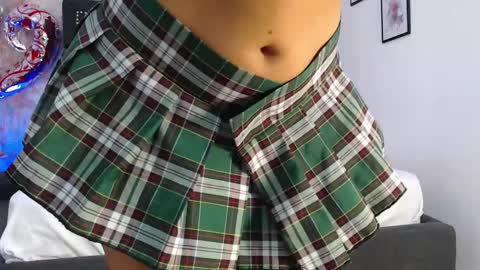 Snapshot of anniieleonhart chatting on 02-11-25, 10:50 Anniieleonhart online show from 02-11-25, 10:50