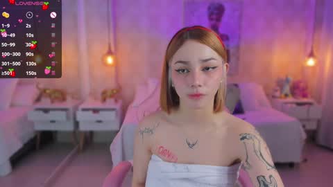 VIVIANNA online show from 12-14-24, 06:46