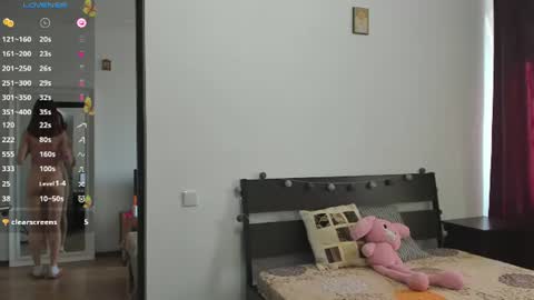 annisefoxy online show from 06-11-26, 02:48