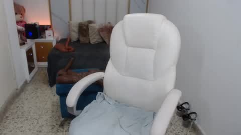 Snapshot of annita_cooper_ chatting on 01-07-25, 08:10 anna online show from 01-07-25, 08:10