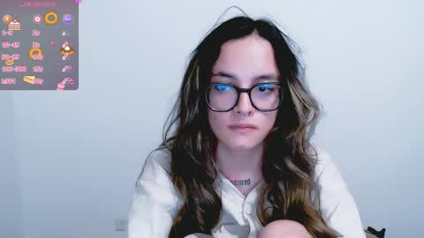 Snapshot of annittaprincess chatting on 12-12-24, 03:10 Gaby 3 online show from 12-12-24, 03:10