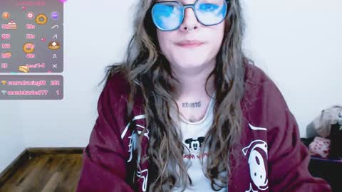 Snapshot of annittaprincess chatting on 12-13-24, 12:53 Gaby 3 online show from 12-13-24, 12:53