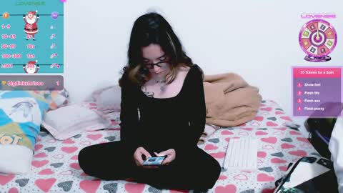 Snapshot of annittaprincess chatting on 12-20-24, 01:58 Gaby 3 online show from 12-20-24, 01:58