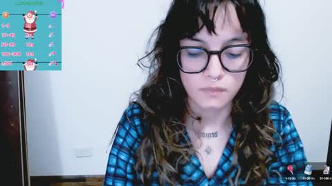 Snapshot of annittaprincess chatting on 12-30-24, 06:05 Gaby 3 online show from 12-30-24, 06:05
