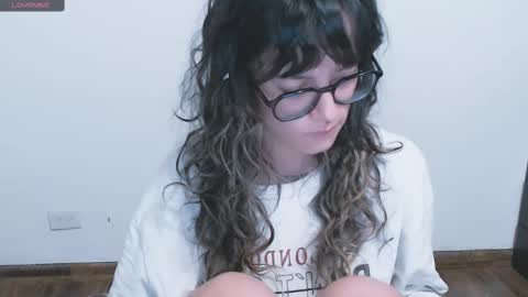 Snapshot of annittaprincess chatting on 02-11-25, 12:59 Gaby 3 online show from 02-11-25, 12:59