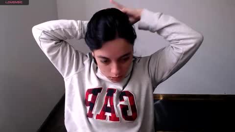 Snapshot of annittaprincess chatting on 11-19-25, 02:06 Gaby 3 online show from 11-19-25, 02:06