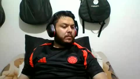 Snapshot of annubixxx69 chatting on 09-24-25, 04:10 lion kennedy independent model moderator online show from 09-24-25, 04:10